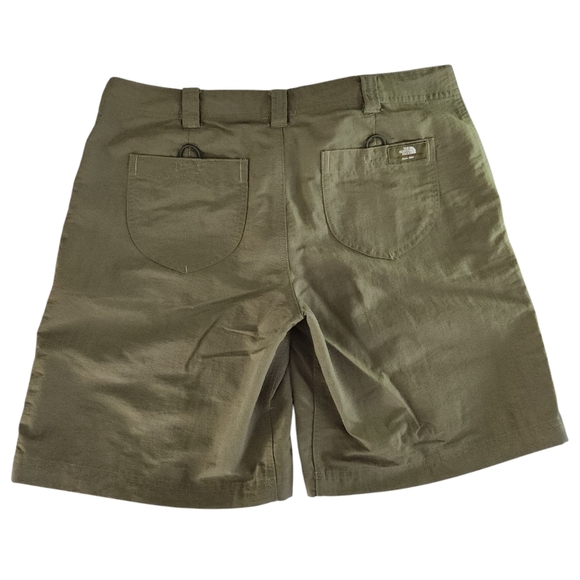 THE NORTH FACE Women’s Outdoor hiking Shorts olive green 10 - Picture 2 of 14